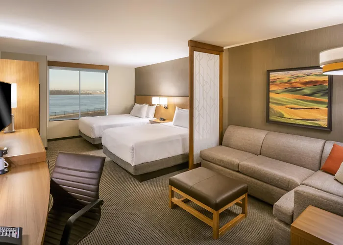Hyatt Place East Moline/Quad Cities